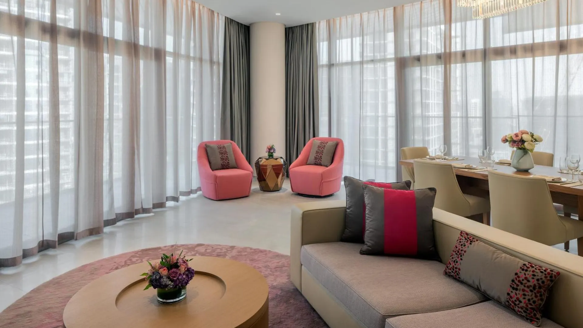 Hilton Dubai Creek Hotel & Residences Egyesült Arab Emírségek
